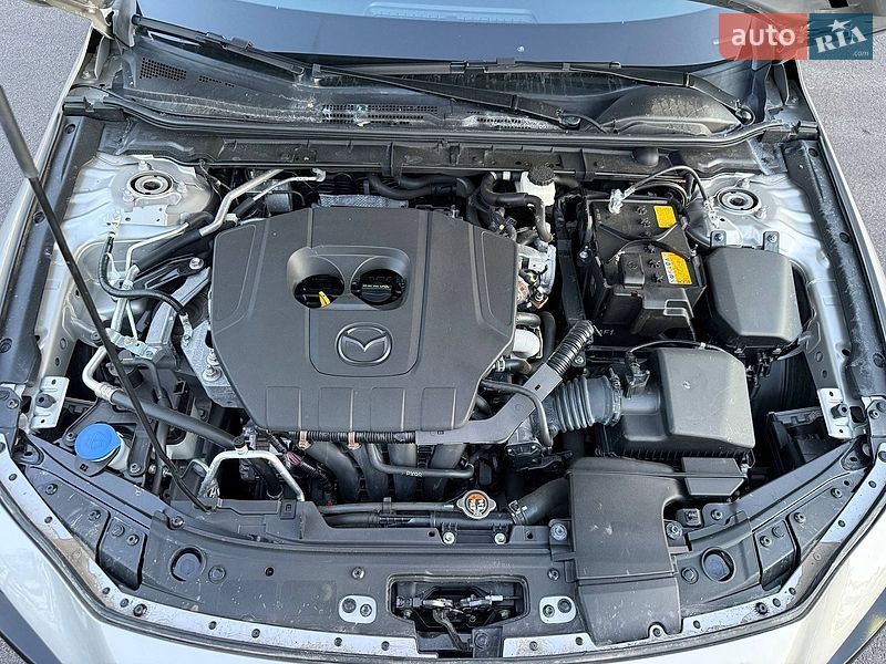 Хетчбек Mazda 3 2024 в Києві