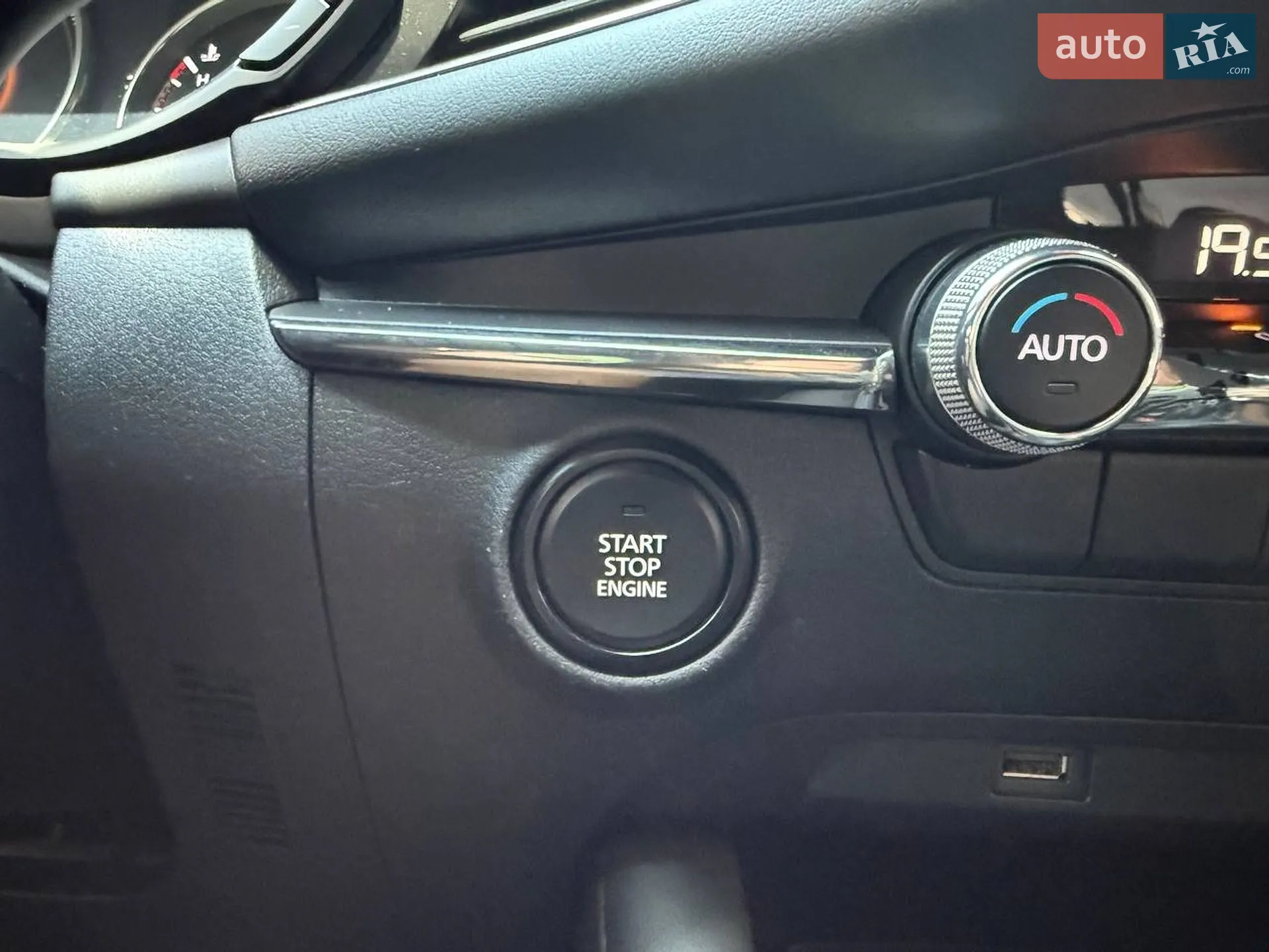 2019 Mazda 3 - мініатюра 18