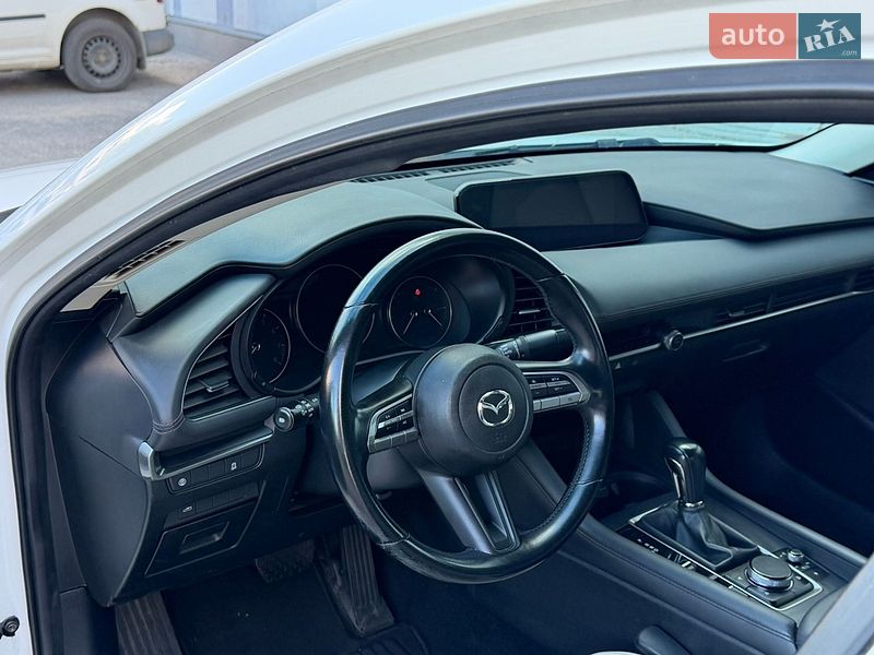 Седан Mazda 3 2019 в Києві фото 5 Седан Mazda 3 2019 в Києві