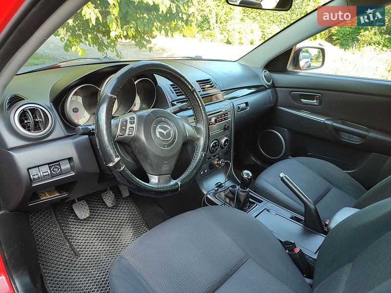 Седан Mazda 3 2008 в Днепре