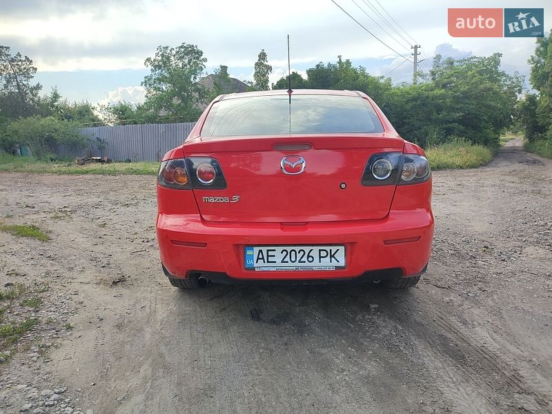 Седан Mazda 3 2008 в Днепре