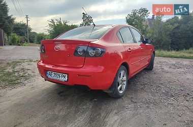 Седан Mazda 3 2008 в Днепре