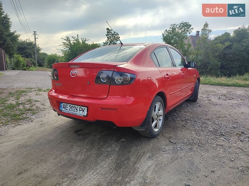 Седан Mazda 3 2008 в Днепре