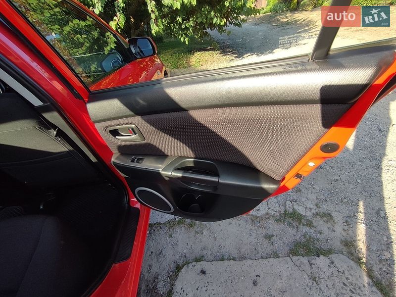 Седан Mazda 3 2008 в Днепре