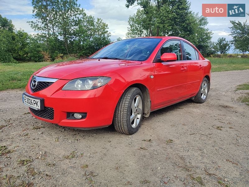 Седан Mazda 3 2008 в Днепре