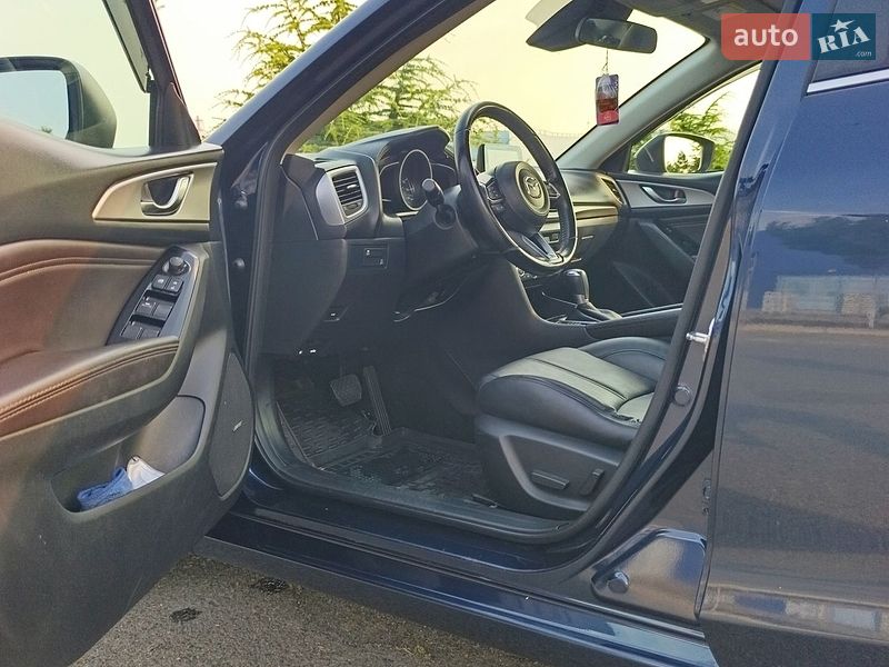 Седан Mazda 3 2016 в Одессе
