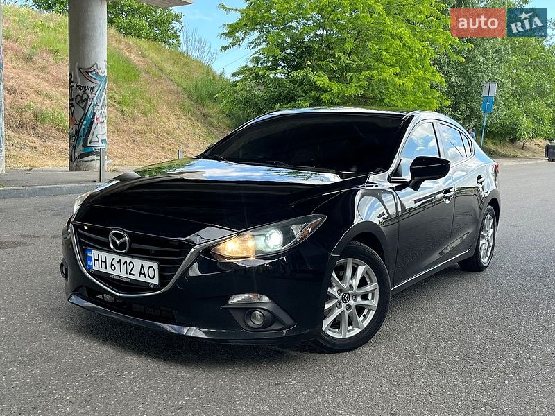 Седан Mazda 3 2015 в Одессе