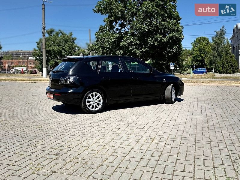Хетчбек Mazda 3 2008 в Кропивницькому