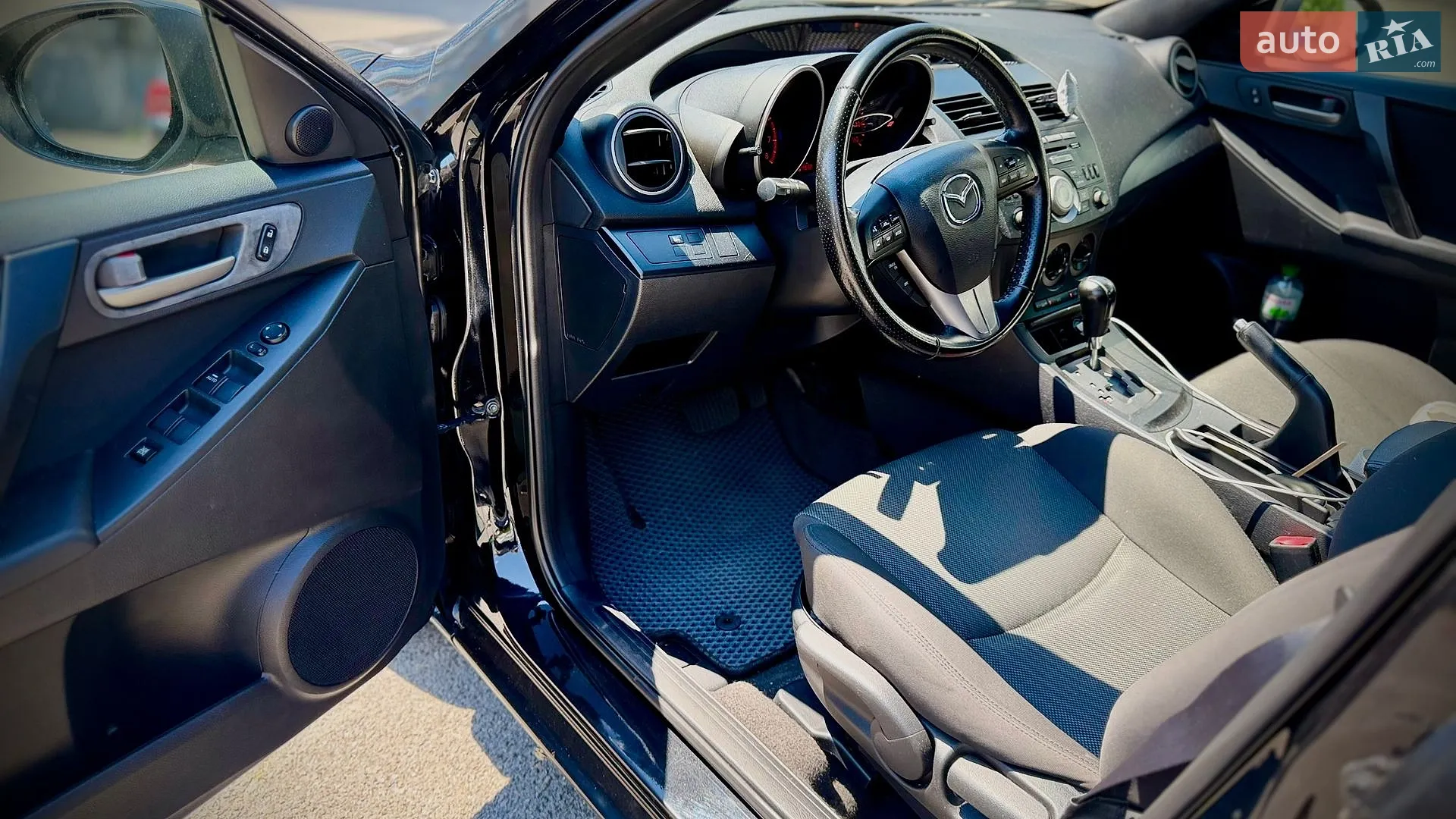 2010 Mazda 3 - мініатюра 10