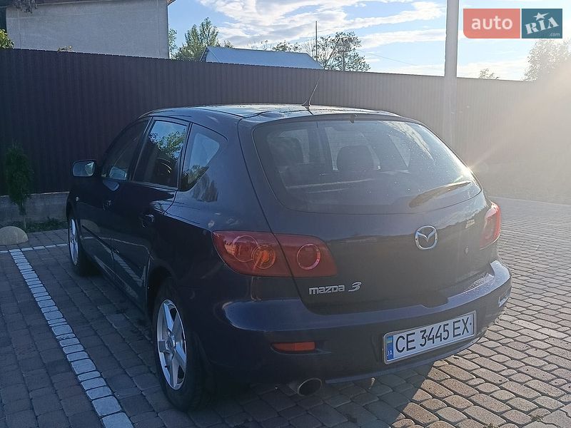 Седан Mazda 3 2004 в Вижнице
