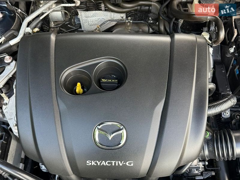 Седан Mazda 3 2021 в Умані