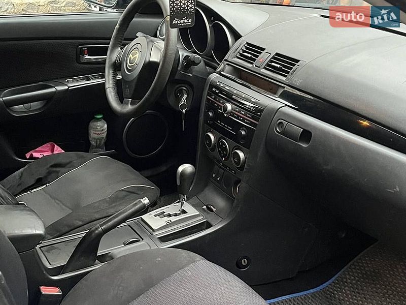 Седан Mazda 3 2007 в Пирятині