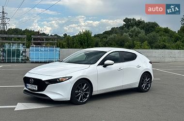 Хэтчбек Mazda 3 2019 в Киеве
