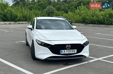 Хэтчбек Mazda 3 2019 в Киеве