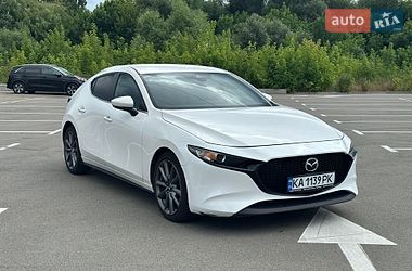 Хэтчбек Mazda 3 2019 в Киеве
