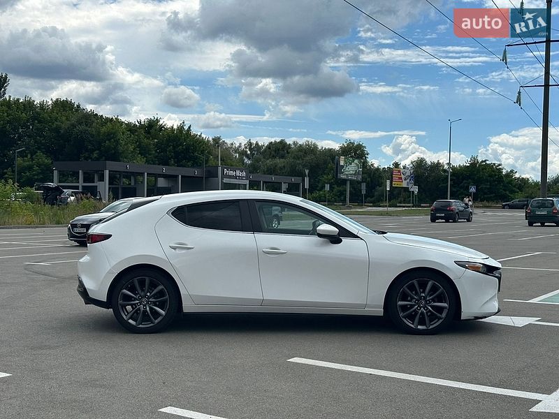 Хэтчбек Mazda 3 2019 в Киеве