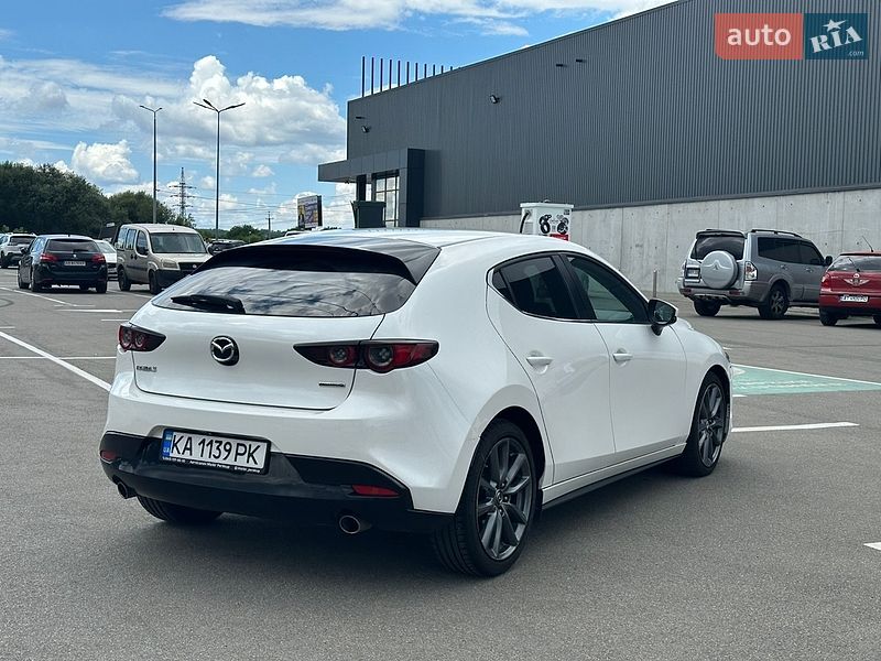 Хэтчбек Mazda 3 2019 в Киеве