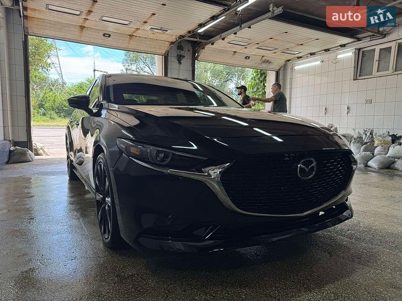 Седан Mazda 3 2020 в Днепре