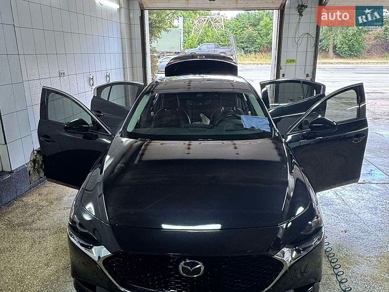 Седан Mazda 3 2020 в Днепре