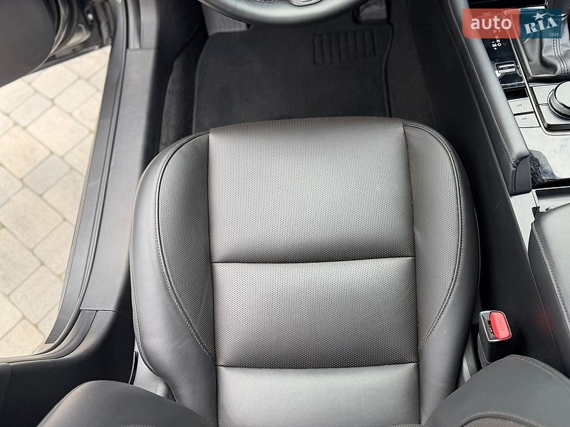 Седан Mazda 3 2025 в Киеве