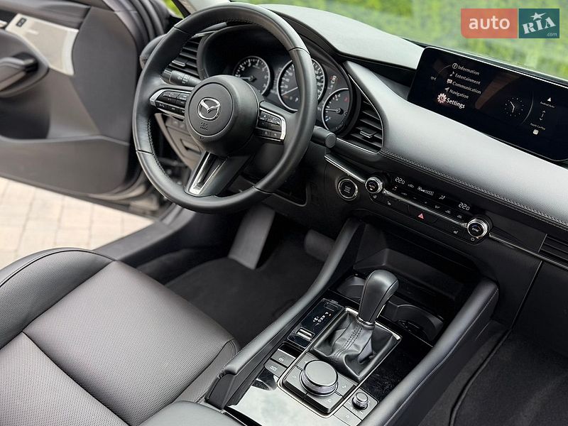 Седан Mazda 3 2025 в Киеве