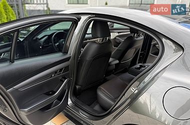 Седан Mazda 3 2025 в Киеве