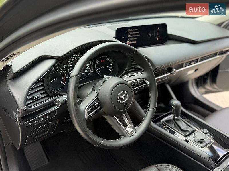 Седан Mazda 3 2025 в Киеве