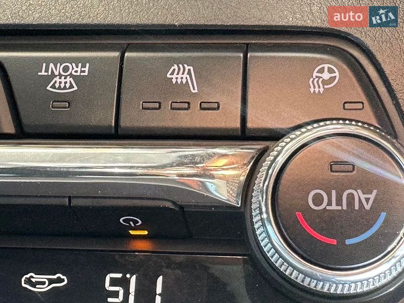 Седан Mazda 3 2020 в Днепре