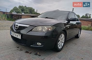 Седан Mazda 3 2007 в Тростянце