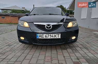 Седан Mazda 3 2007 в Тростянце
