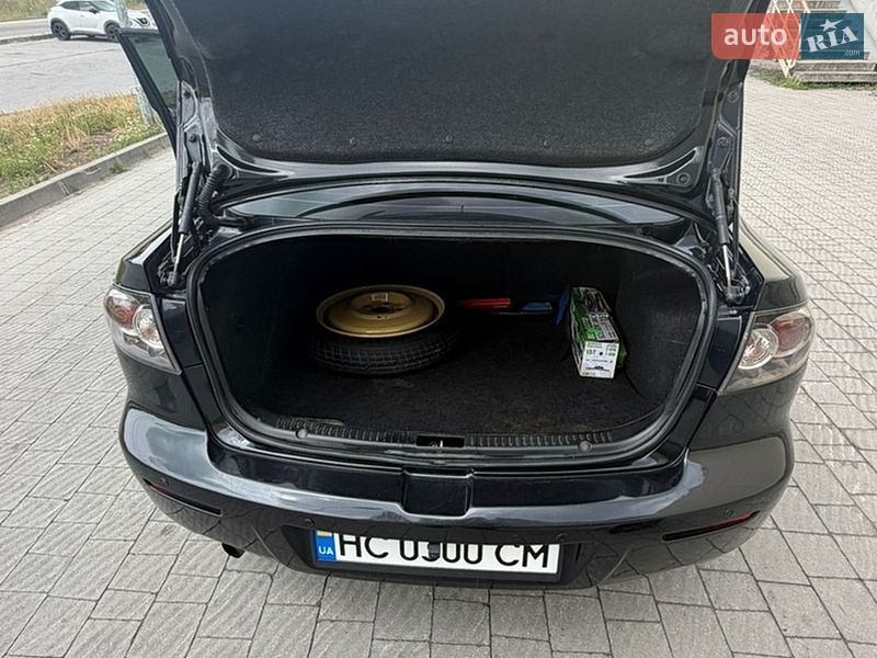Седан Mazda 3 2008 в Львове