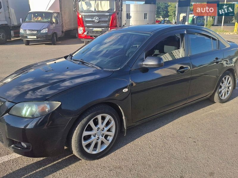 Седан Mazda 3 2009 в Киеве