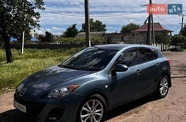 Хетчбек Mazda 3 2009 в Веселиновому