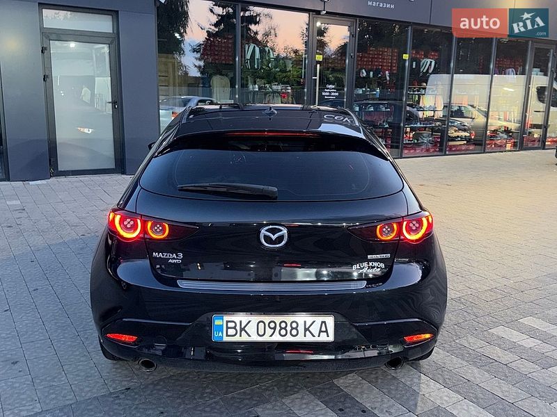 Хетчбек Mazda 3 2021 в Ужгороді фото 4 Хетчбек Mazda 3 2021 в Ужгороді