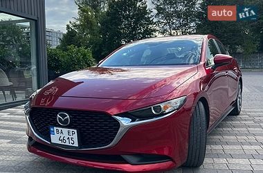 Седан Mazda 3 2019 в Львове