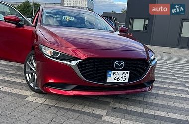 Седан Mazda 3 2019 в Львове