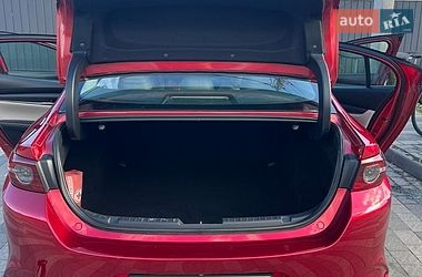 Седан Mazda 3 2019 в Львове