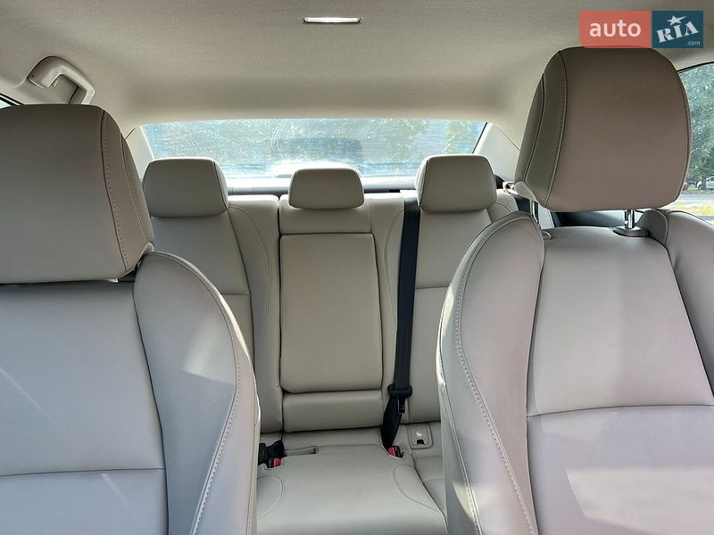 Седан Mazda 3 2019 в Львове