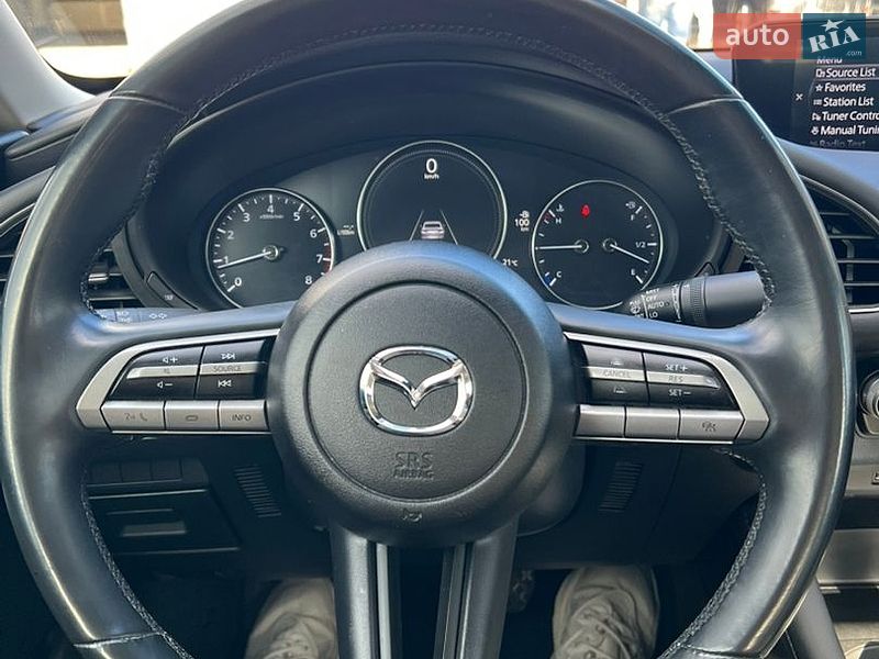 Седан Mazda 3 2019 в Львові