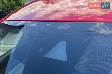 Седан Mazda 3 2019 в Львове