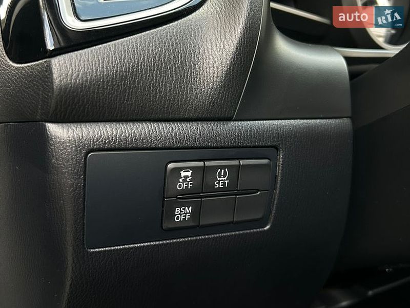 Седан Mazda 3 2016 в Полтаві