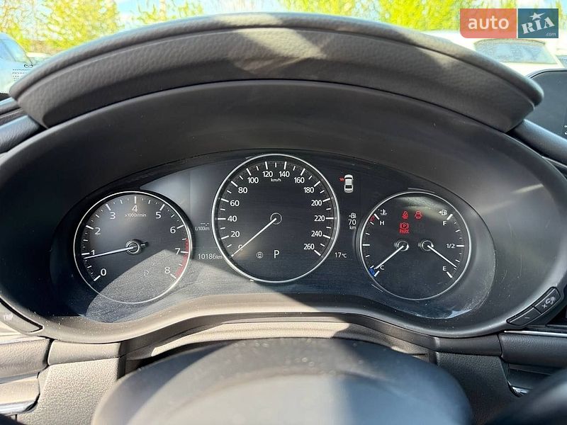 Седан Mazda 3 2023 в Львове