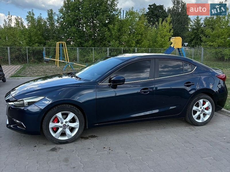 Седан Mazda 3 2017 в Конотопе
