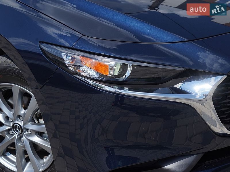 Седан Mazda 3 2025 в Рівному