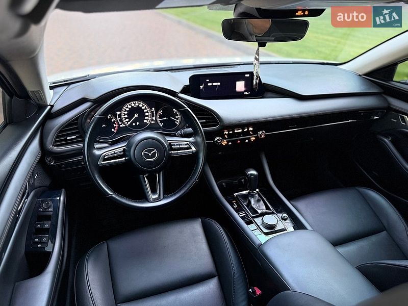 Седан Mazda 3 2020 в Киеве