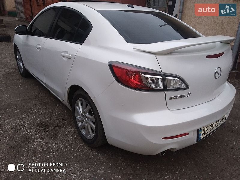 Седан Mazda 3 2012 в Дніпрі фото 5 Седан Mazda 3 2012 в Дніпрі