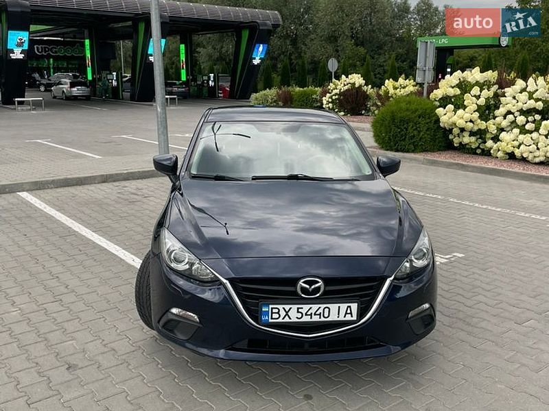 Mazda 3 2016