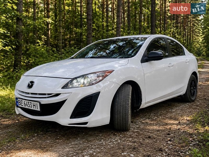 Седан Mazda 3 2013 в Николаеве фото Седан Mazda 3 2013 в Николаеве