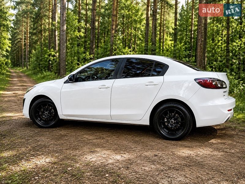 Седан Mazda 3 2013 в Николаеве фото 4 Седан Mazda 3 2013 в Николаеве