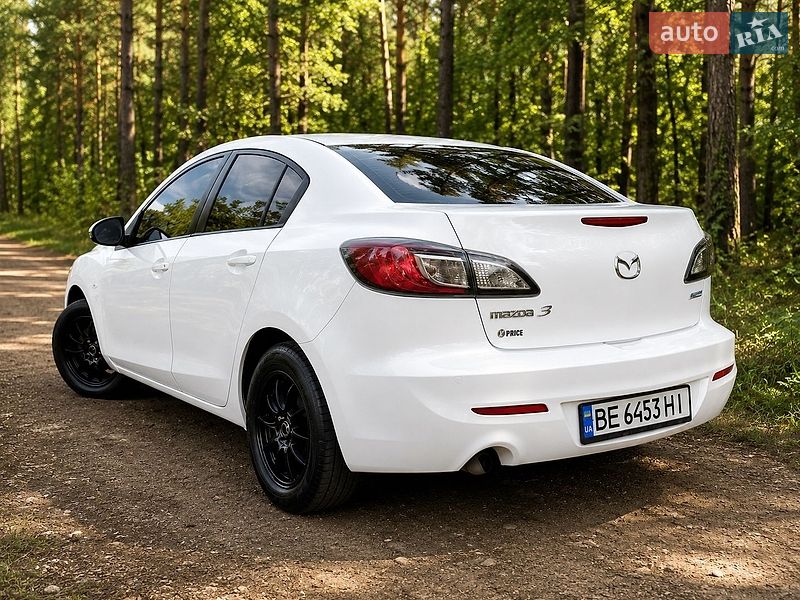 Седан Mazda 3 2013 в Николаеве фото 5 Седан Mazda 3 2013 в Николаеве